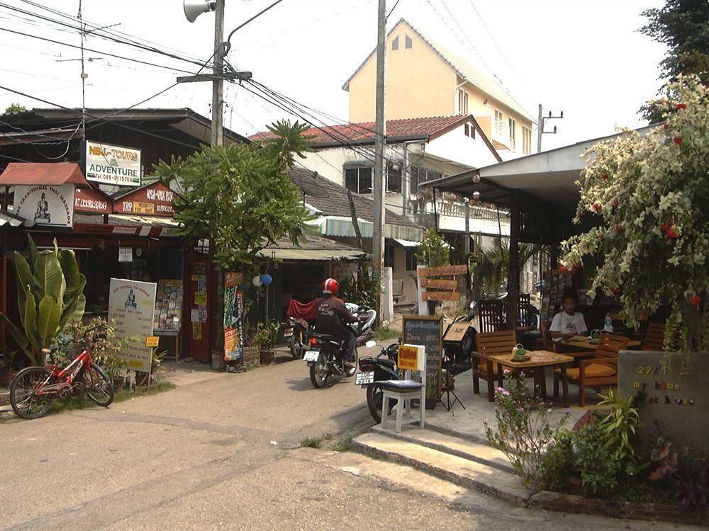 The Britannia Hotel Chiang Mai Exterior foto